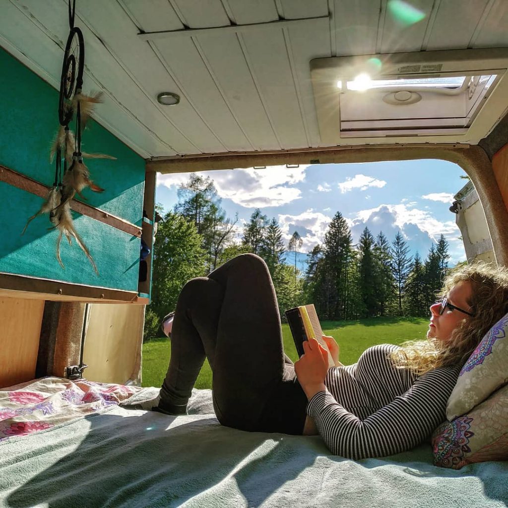 Entrevista a Sin Código Postal