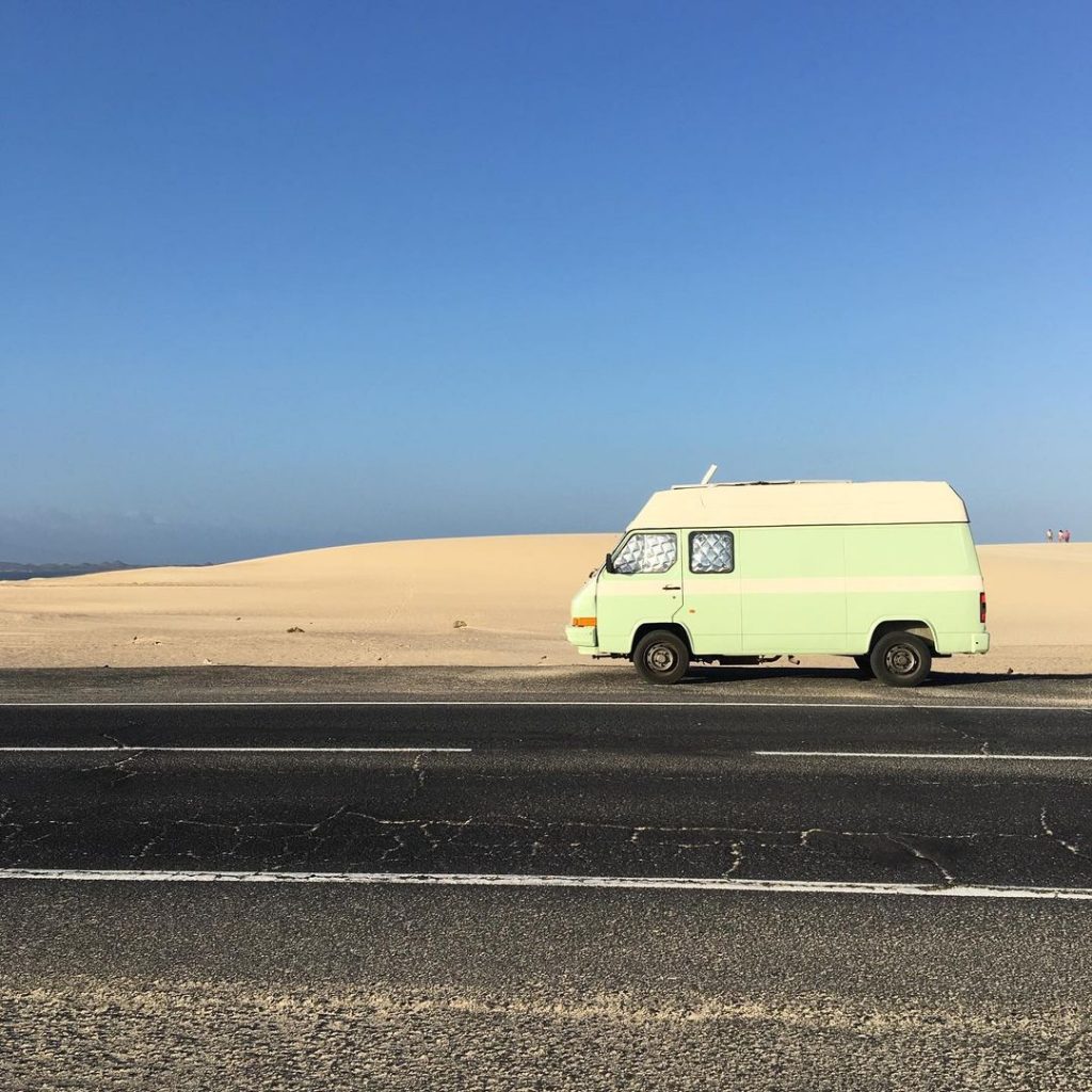 minimalismo en furgoneta