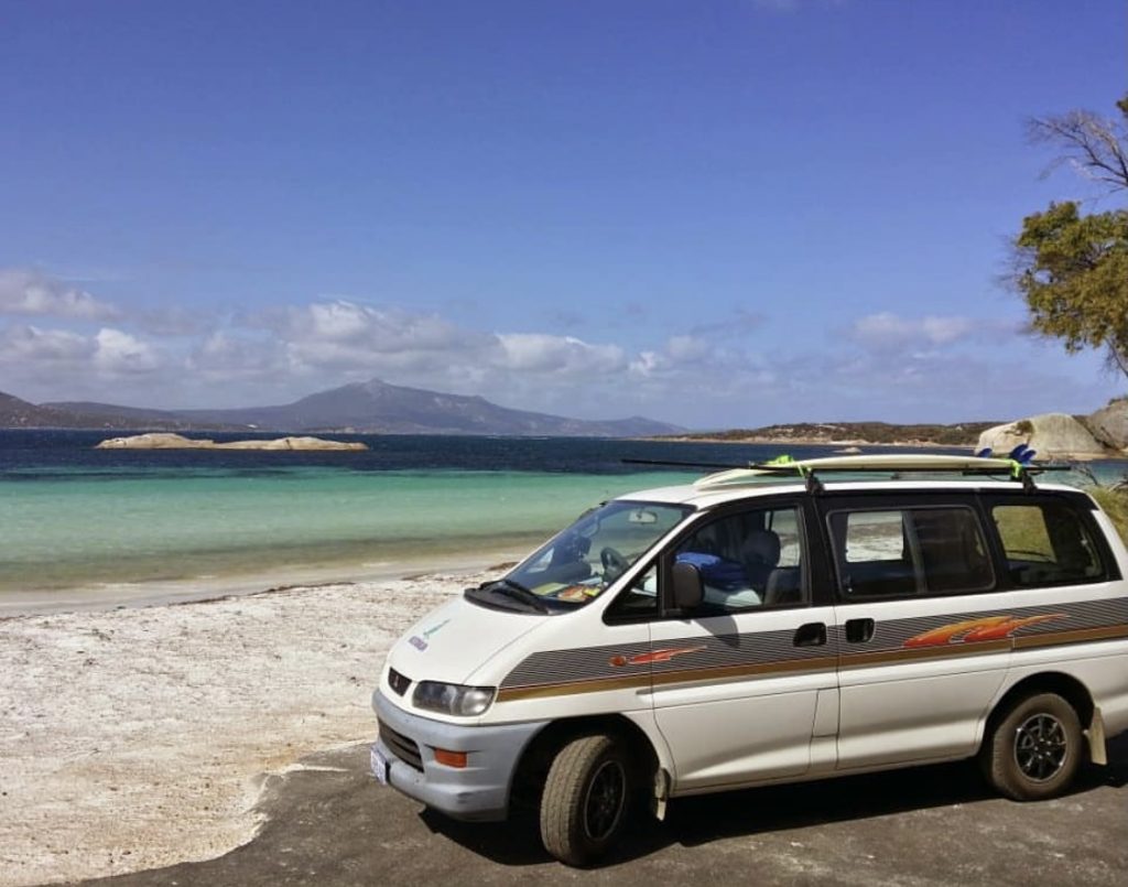 Furgoneta antigua o moderna